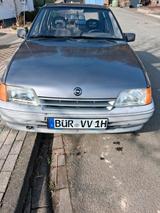 Opel Kadett E Stufenheck - Opel Kadett: Kleinwagen
