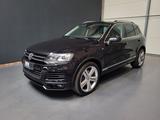 Volkswagen Touareg 4.2 V8 TDI R-Line *TOP Ausstattung* - Volkswagen Touareg in Berlin