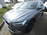 Volvo XC60 T8 Twin Engine AWD Inscription (EURO 6d-T) - Volvo XC60 mit Hybrid-Antrieb: Geländewagen, Automatik