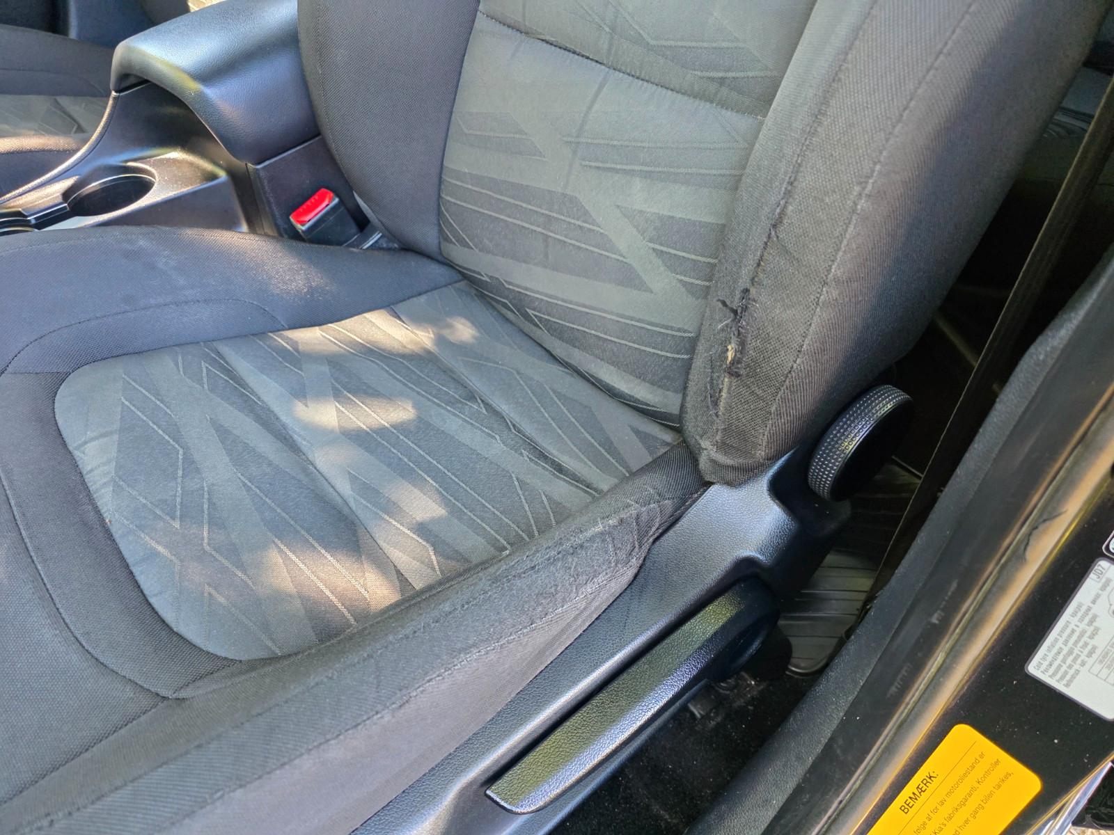 Kia cee'd 2013 — photo 8
