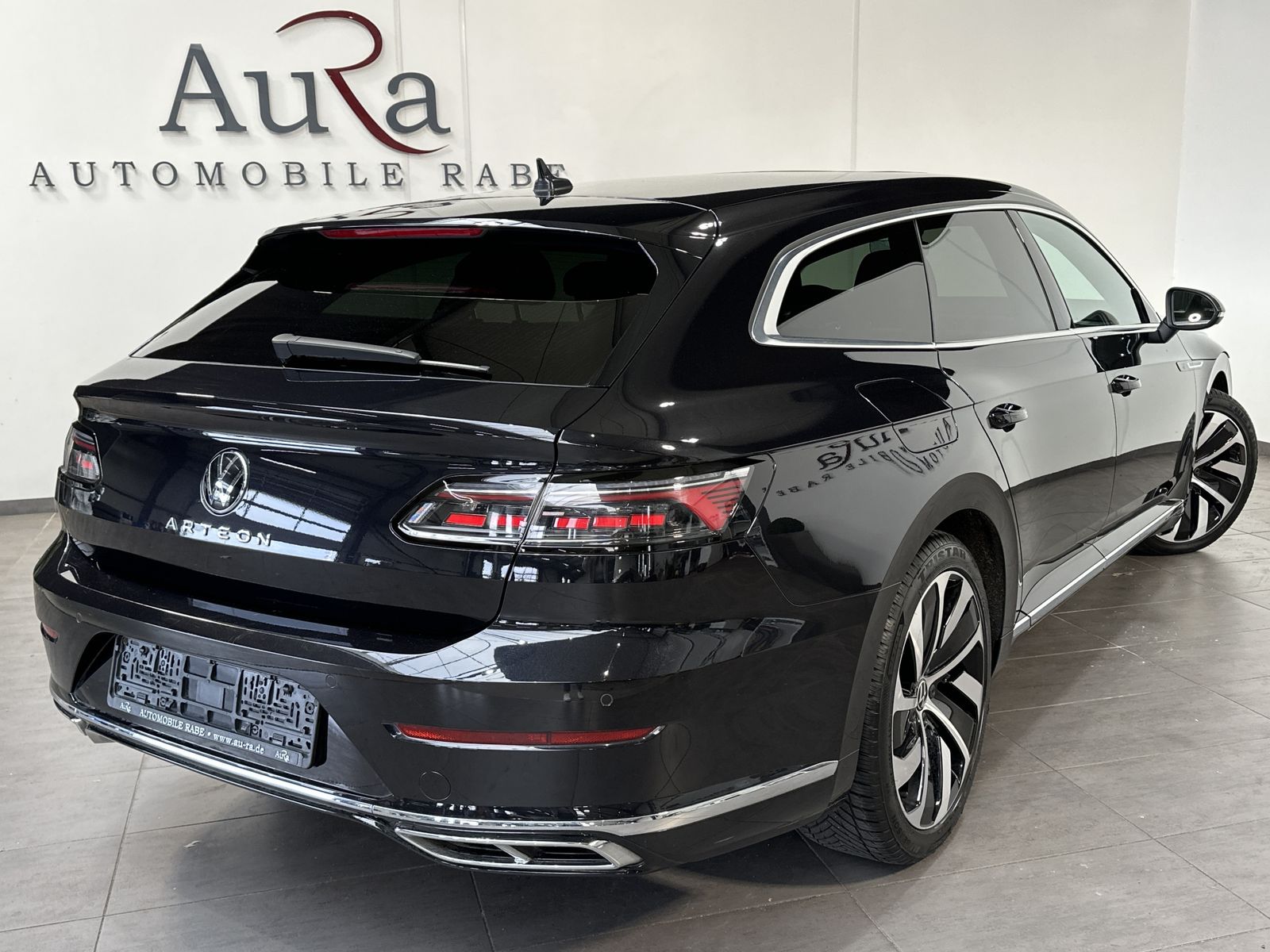 Fahrzeugabbildung Volkswagen Arteon SB 2.0 TDI DSG R-Line NAV+LED+ACC+PANORAM