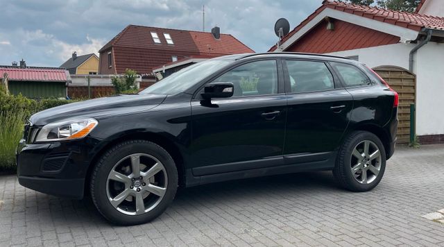 Volvo XC 60 D3 2,0 5Zylinder