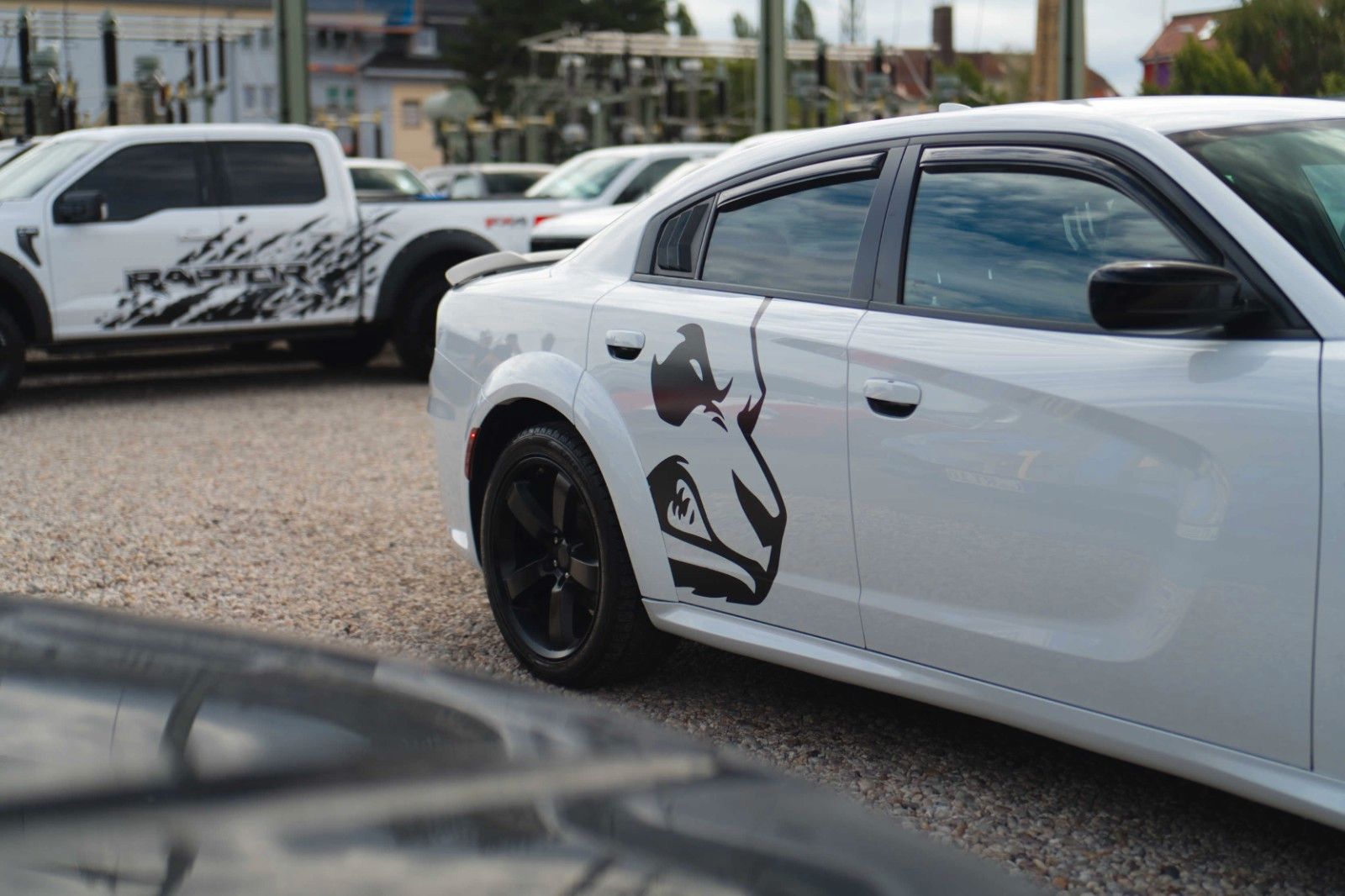 Fahrzeugabbildung Dodge Charger 3.6 4x4 SRT WIDE BODY ANGRY PANDA | LED