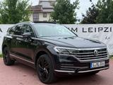 Volkswagen Touareg4MOTION*LUFT*DYNAUDIO*PANO*HEADUP*AHK*ACC - VW Touareg Gebrauchtwagen in Leipzig
