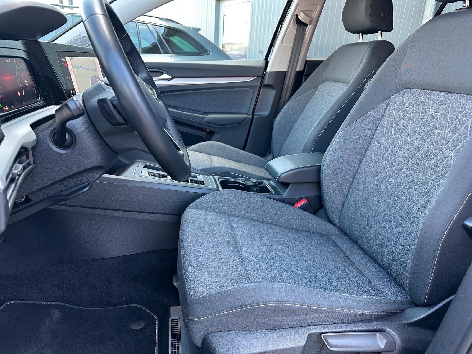 Volkswagen Golf Variant 1.5 eTSI DSG Move NAV+LED+GJR+KAM, миниатюра 10