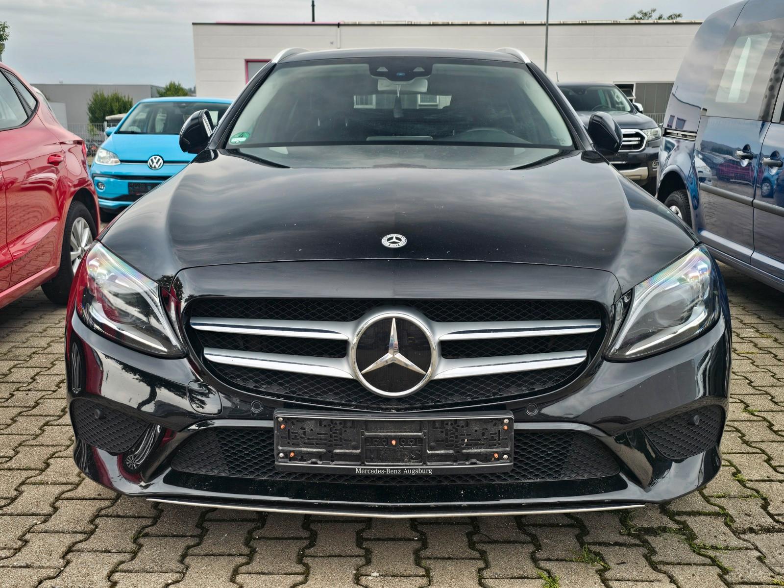 Mercedes-Benz C 220d T Avantgarde 9G-Tronic LED*KAM*NAVI*APP
