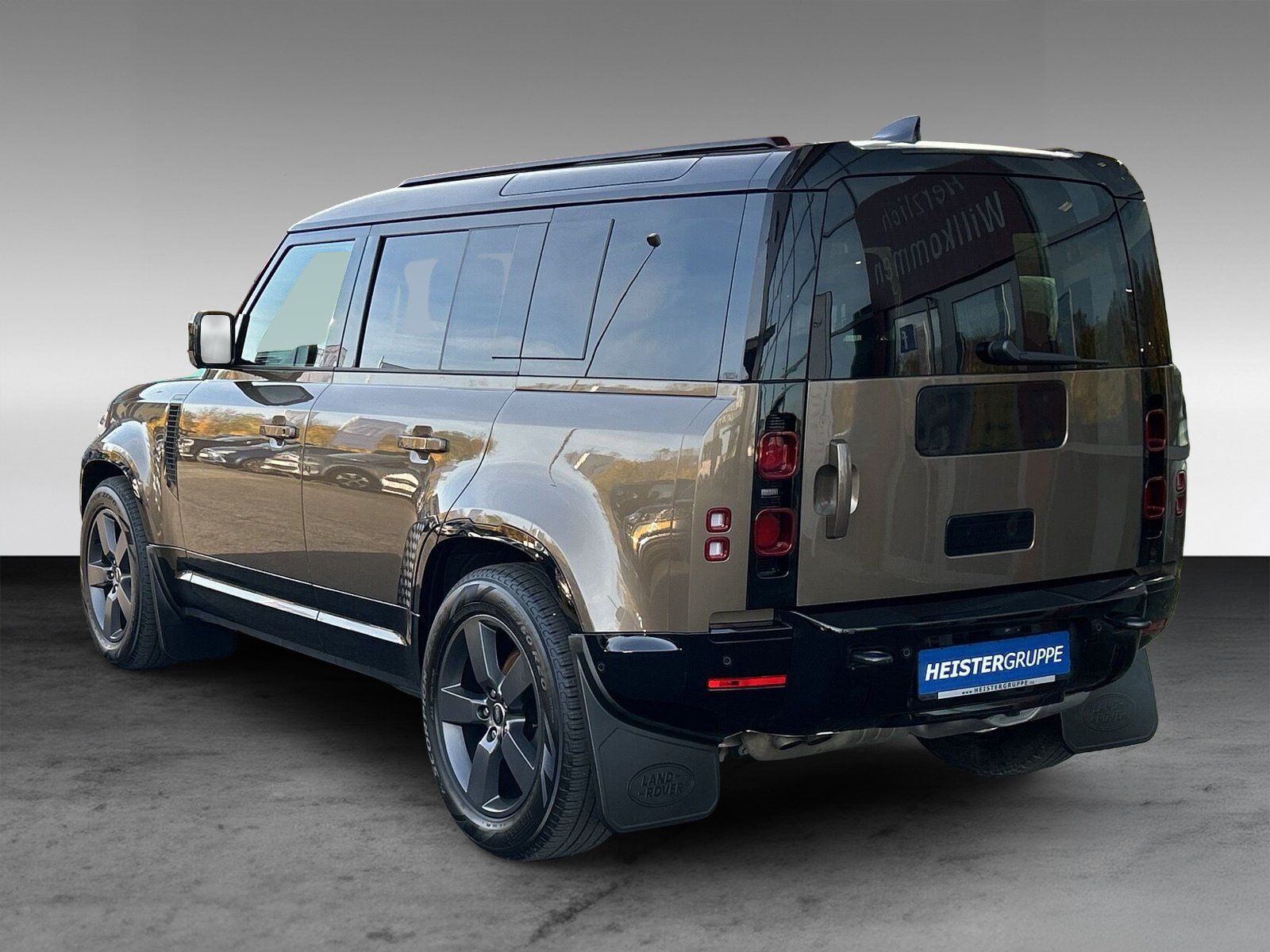 Land Rover Defender 3.0 D300  X-Dynamic HSE +AHK +PANORAMAD foto 4