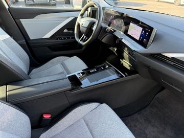 Opel Astra Sports Tourer Eleg.+LED+SHZ+Navi+Kamera+BF