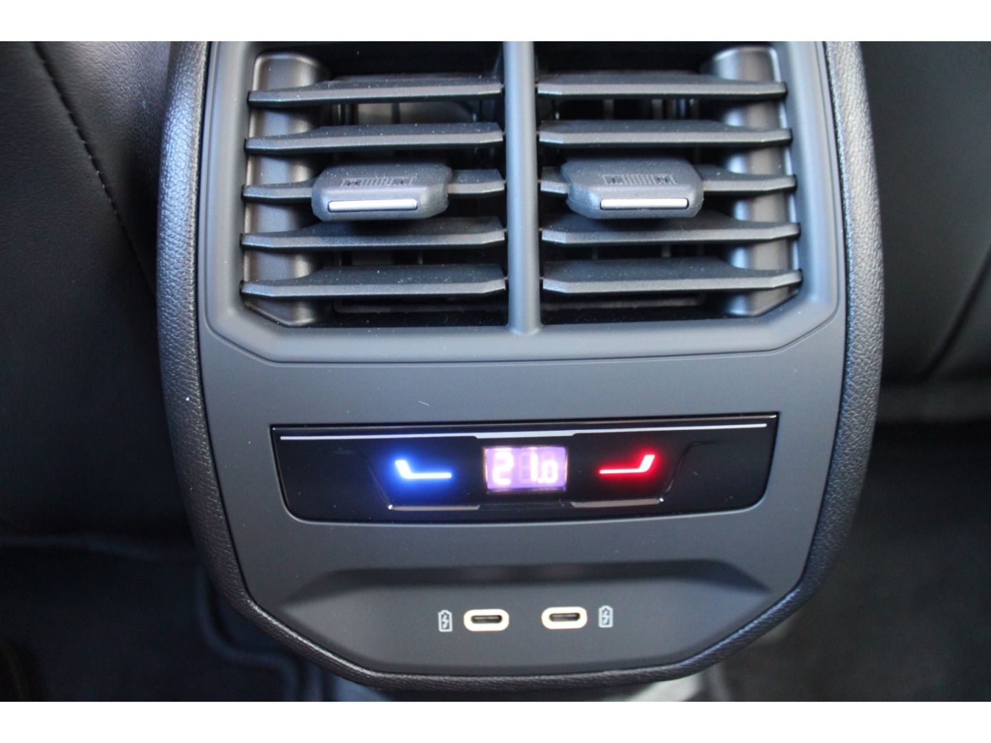 Fahrzeugabbildung CUPRA Formentor 1,5 TSi DSG ACC LED TWA  RFK Full Link
