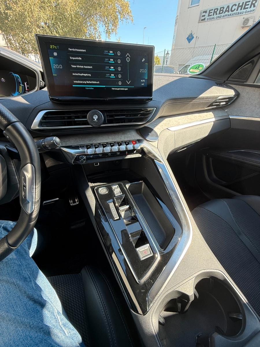 Peugeot 3008 II Plug-In Hybrid 225 e-EAT8 GT GT