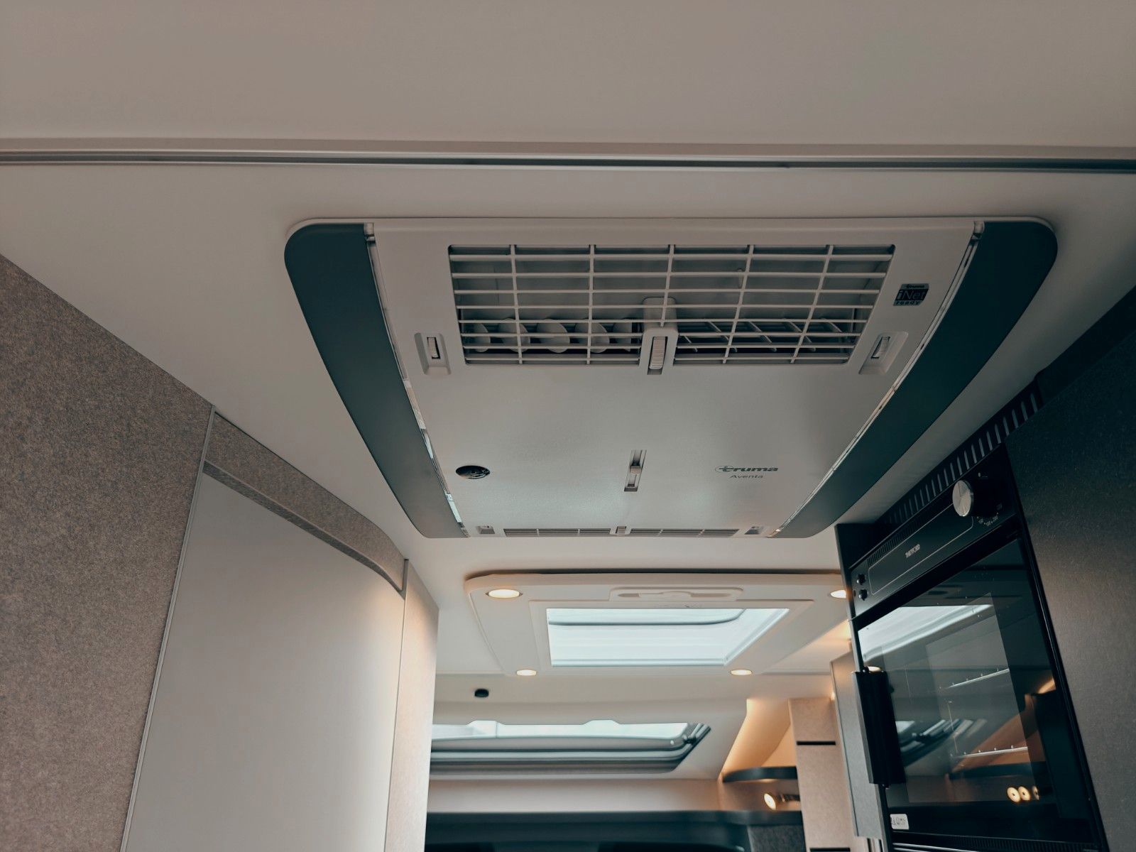 Fahrzeugabbildung HYMER / ERIBA / HYMERCAR ML - T 580 4x4² STORMTROOPER