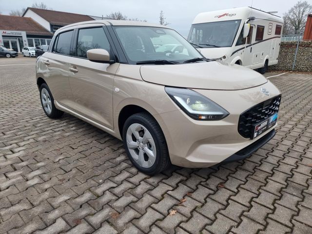 Suzuki SWIFT 1.2 Dualjet Comfort Allgrip Hybrid 4x4