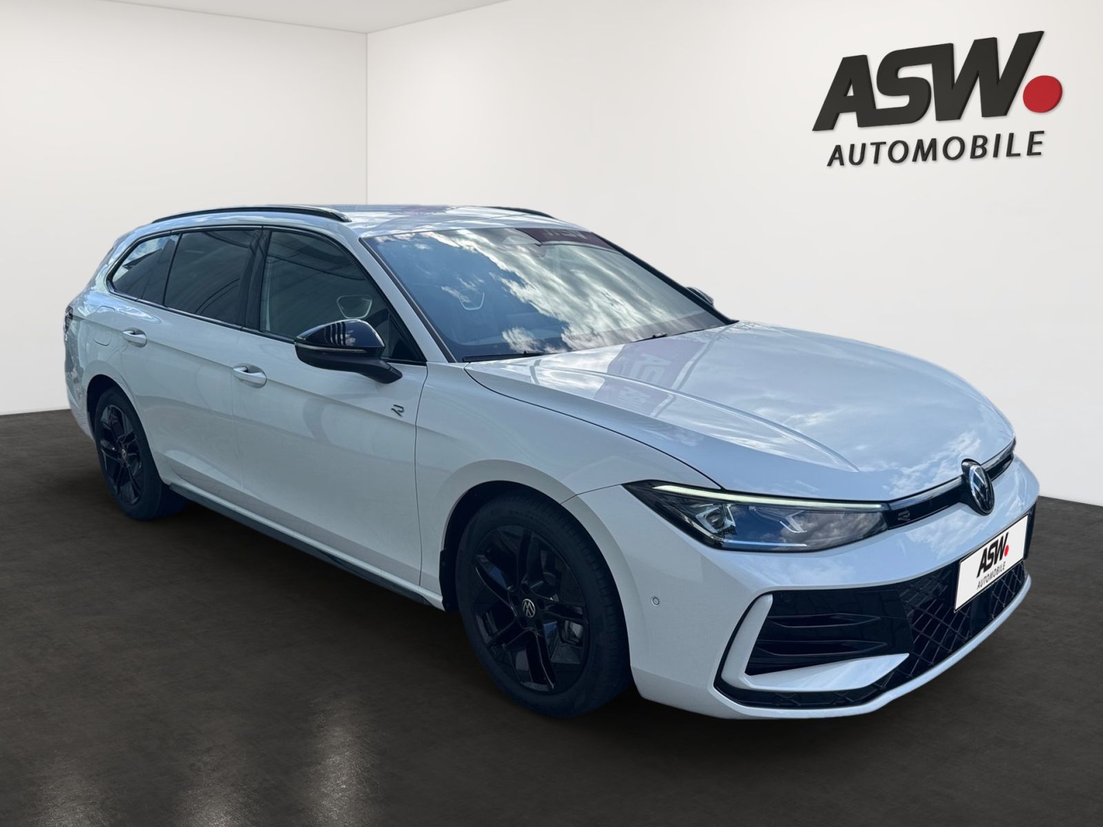 Volkswagen Passat Variant R-Line 2.0TDI DSG AHK 360 ACC PDC foto 2