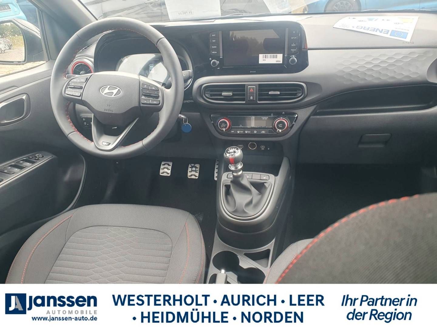 Fahrzeugabbildung Hyundai i10 FL (MY25) 1.0 T-GDI (90 PS) 5-MT 2WD N Line