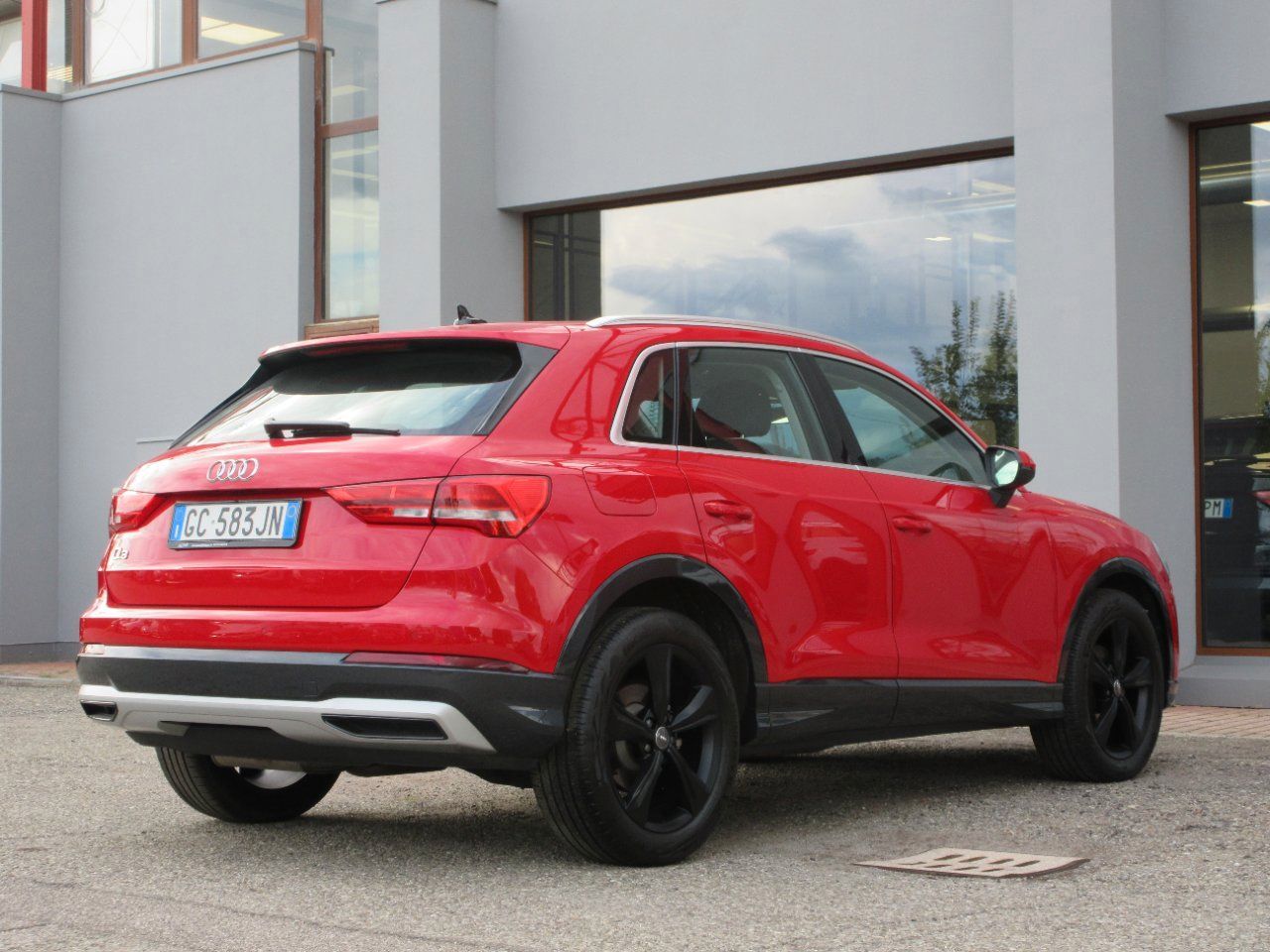 Audi Q3 35 2.0 tdi Business Advanced s-tronic imagem 3