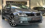 Volkswagen Jetta VI 1.4 TSI Highline//Bi-Xenon/CAM/BT/LEDER - Volkswagen Jetta: Limousine