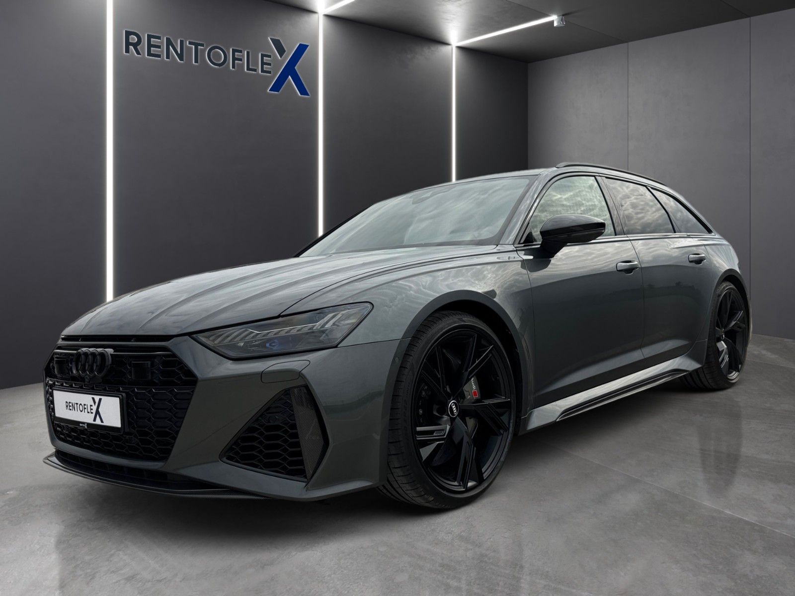 AUDI RS6 Avant Keramik/Pano/22 Zoll/Carbon