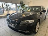 BMW 528 5 Touring 528 i   **Leder+Xenon+Navi** - BMW 528 aus 2011: 528i