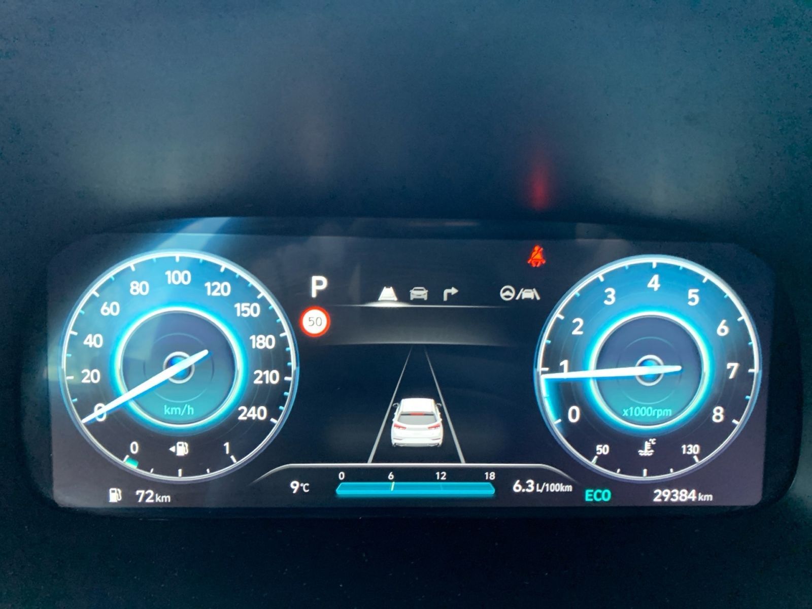 Fahrzeugabbildung Hyundai i30 Kombi 1.5 T-GDI 7-DCT Advantage Mild-Hybrid