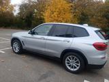 BMW X3 xDrive20d AT - HUD Pano - BMW X3 Gebrauchtwagen in Stuttgart