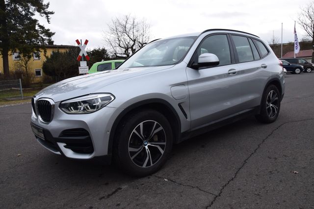 BMW X3 xDrive 30 e Advantage*LED*360°KAM*AHK