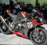Aprilia RSV4 Favtory 1100 - APRILIA RSV4 1100