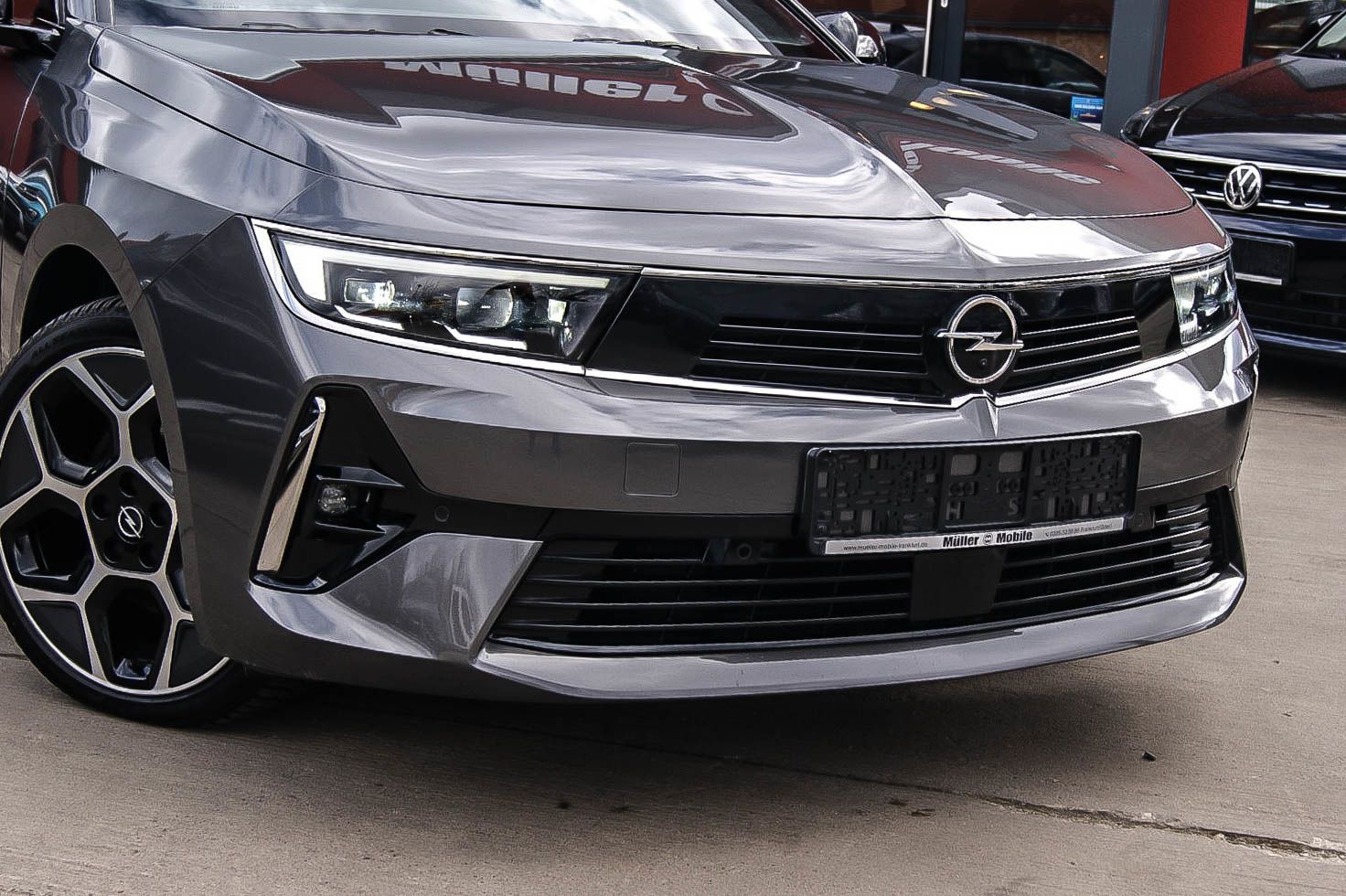 Fahrzeugabbildung Opel Astra L 1.5 Aut ULTIMATE HEADUP ANHZV 360° PANO