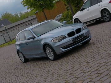 BMW 120 - 1
