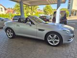 Mercedes-Benz SLK200  Roadster AIRSCARF/LEDER/BI-XENON/PDC - Mercedes-Benz SLK 200 mit Benzin-Antrieb: Cabrio, Automatik