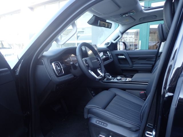 Fahrzeugabbildung BAIC BJ60 2.0 4x4 Hybrid CarPlay/HUD/SHZ/El. Panodach