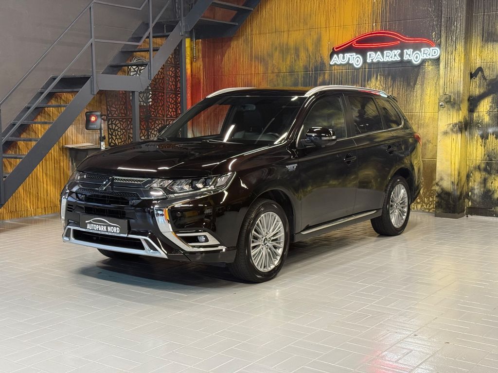 Image of Mitsubishi Outlander