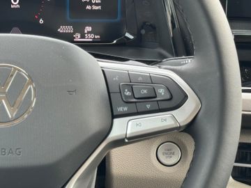 Volkswagen T7 Multivan 2.0 TDI DSG Life Navi Kamera SHZ