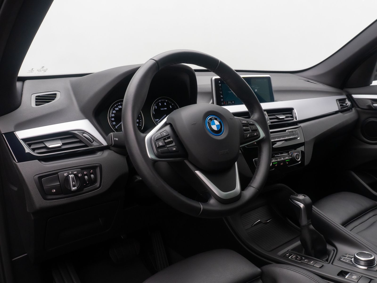 Fahrzeugabbildung BMW X1 xD25e ParkAs DAB Navi Komfort Sportsitz Leder