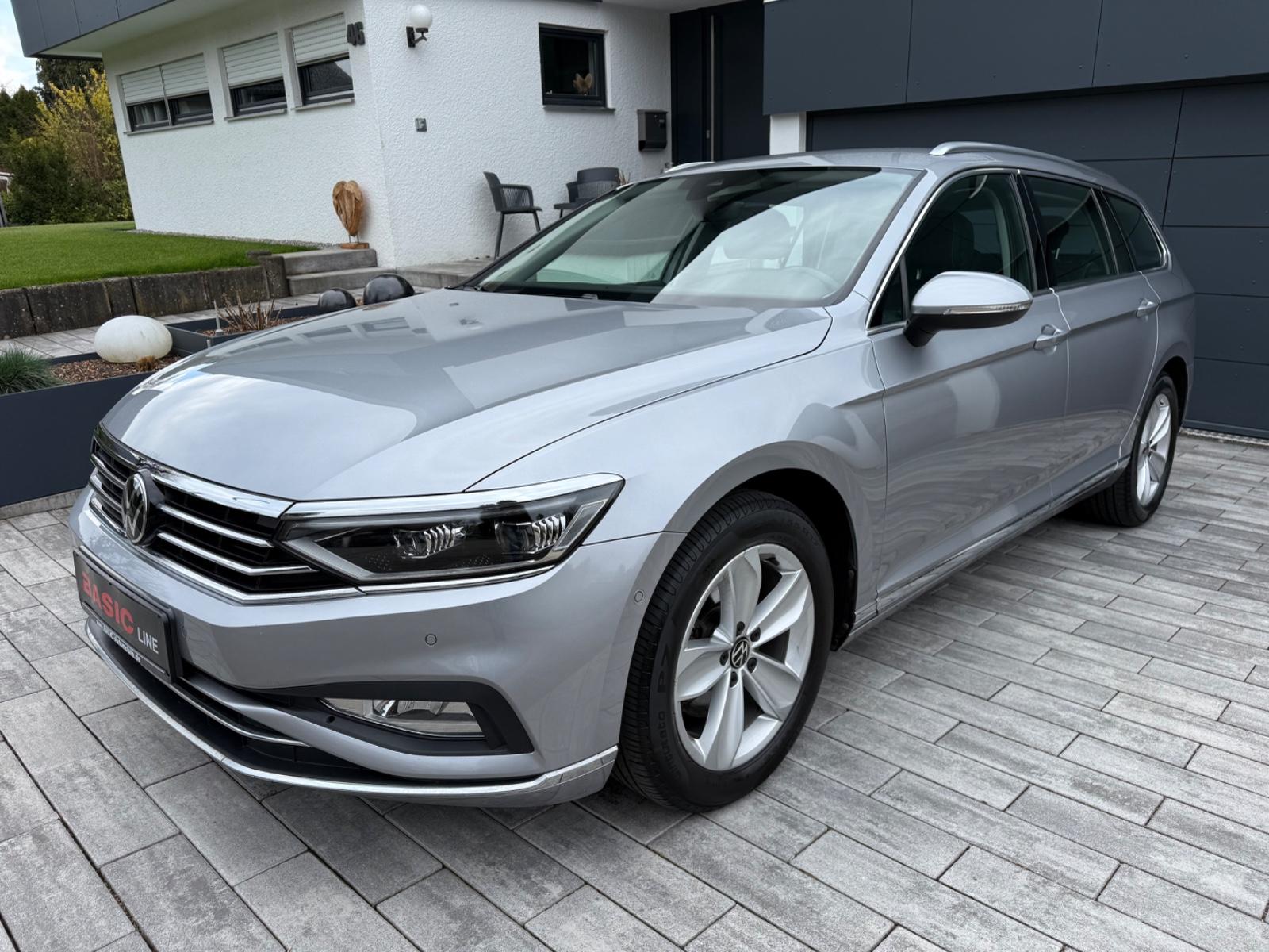 Volkswagen Passat Variant Elegance Leder ActiveDsp Kamera