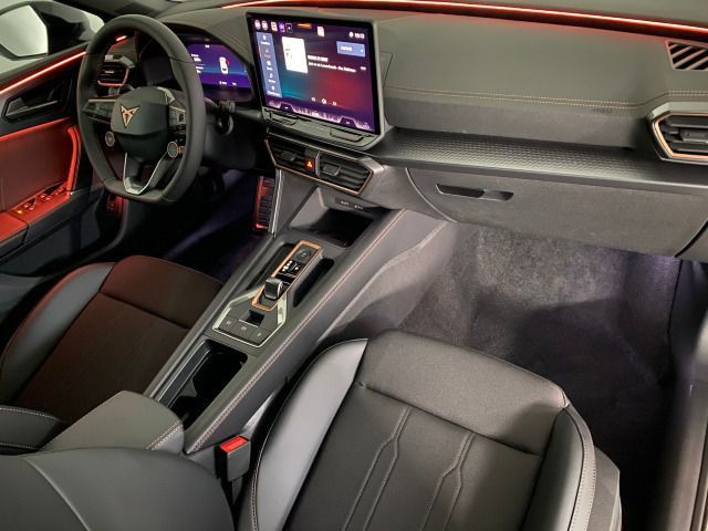 CUPRA Leon Sportstourer 1.5 eTSI DSG AHK