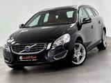 Volvo V60 Summum.LEDER.NAVI.KAM.S-DACH.BI-XENON - Volvo V60 aus 2012