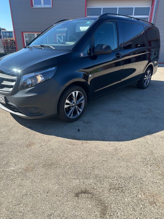 Image of Mercedes-Benz Vito