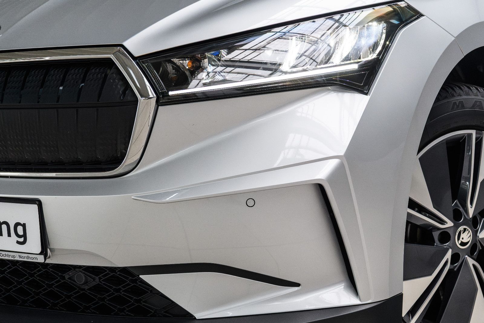 Fahrzeugabbildung SKODA Enyaq 85 x Loft AHK/4x4/RFK/LED
