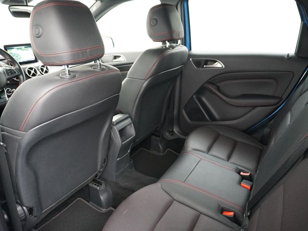 Mercedes-Benz B 250 4Matic Prestige AMG Styling AHK 1500 KG Le