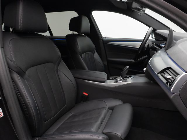 Foto Nummer 36: BMW 540d