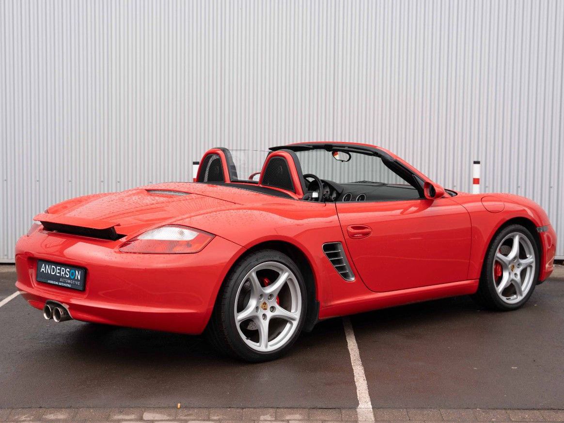 Fahrzeugabbildung Porsche BOXSTER S CABRIO XENON BOSE 19" CARRERA