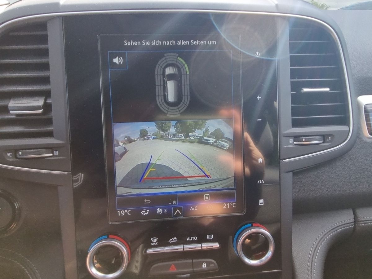 Fahrzeugabbildung Renault Koleos TECHNO BLUE dCi 185 4WD