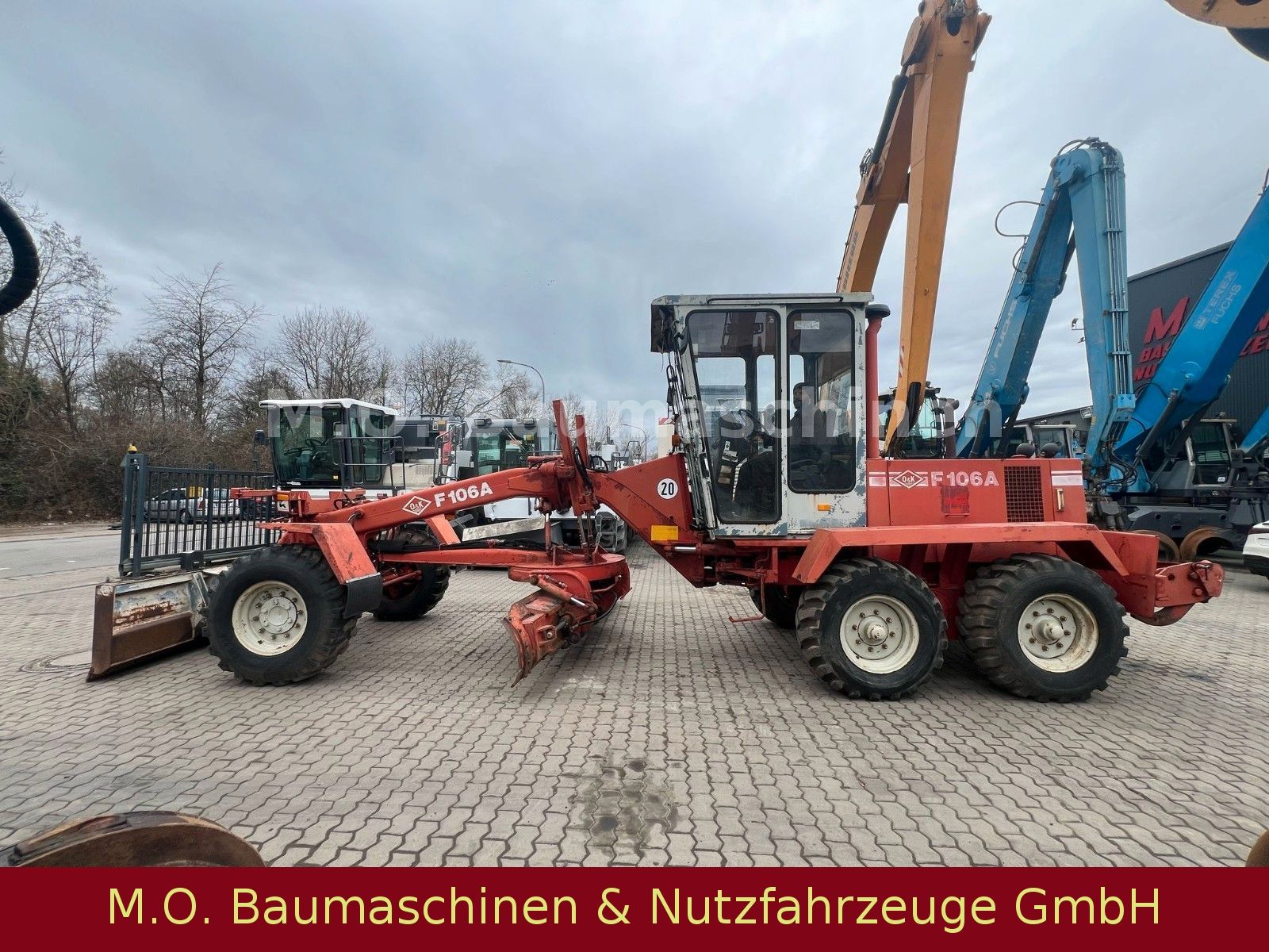 Fahrzeugabbildung O & K F106 A  / Grader /