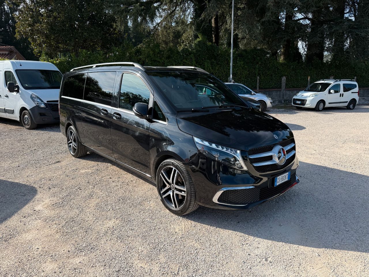 Mercedes-Benz Mercedes-benz V 250 d Automatic 4Matic Premium E imagem 2