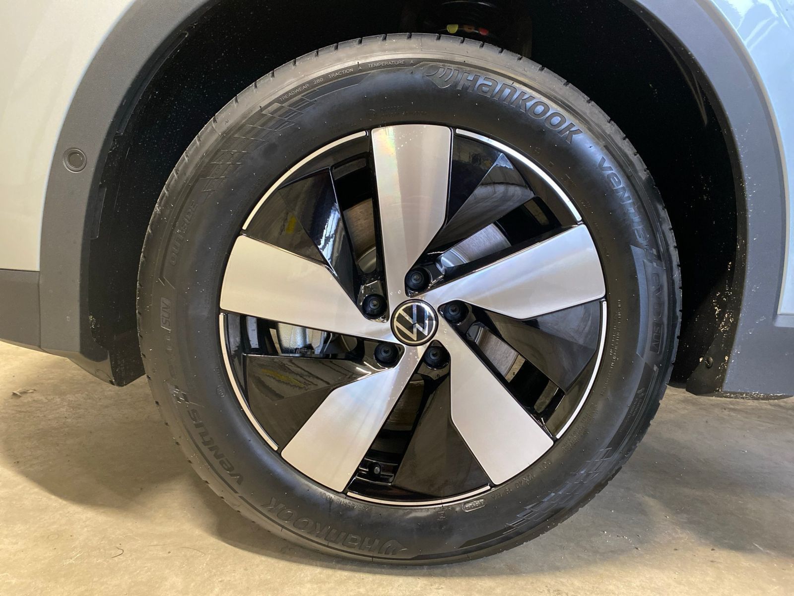 Volkswagen Tiguan - Bild 14