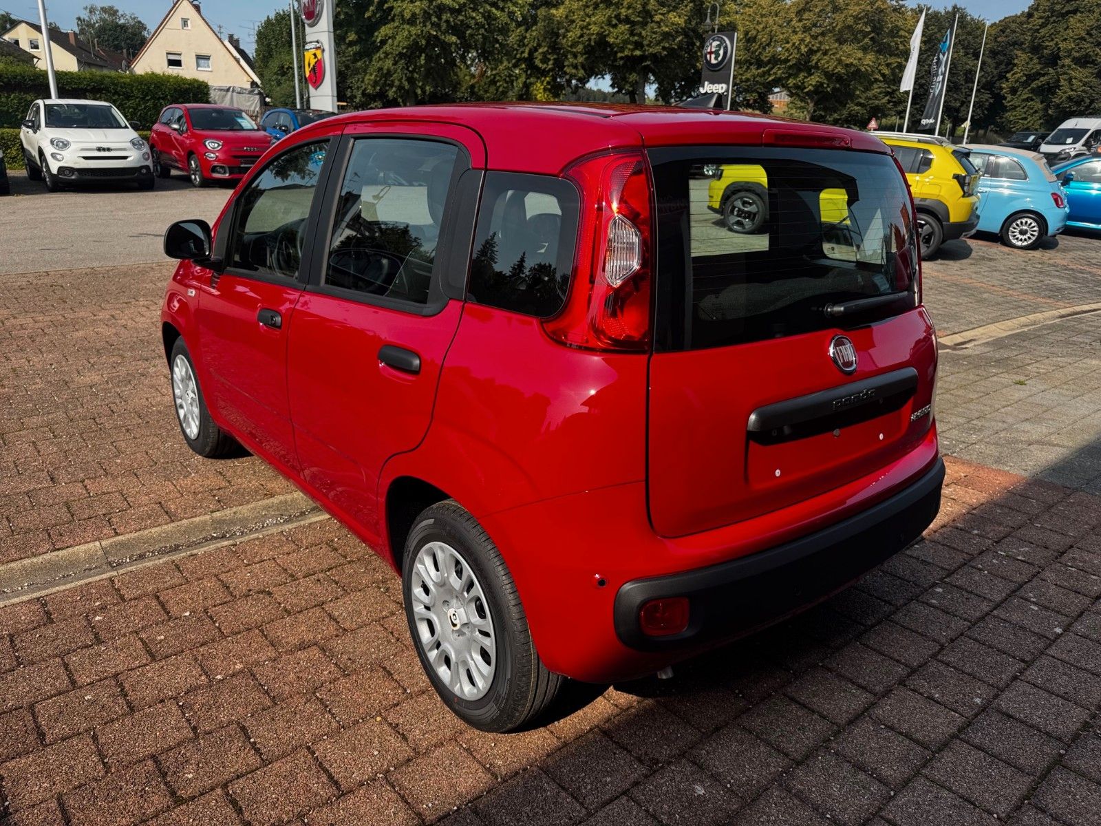 Fahrzeugabbildung Fiat Panda 1.0 GSE Hybrid DAB KLIMA VIRTUEL. COCKPIT