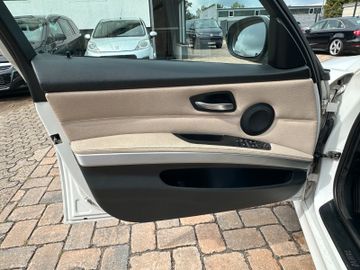 BMW 320 - 11