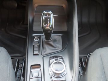Fotografie 12 des BMW X1 sDrive 20 i Advantage