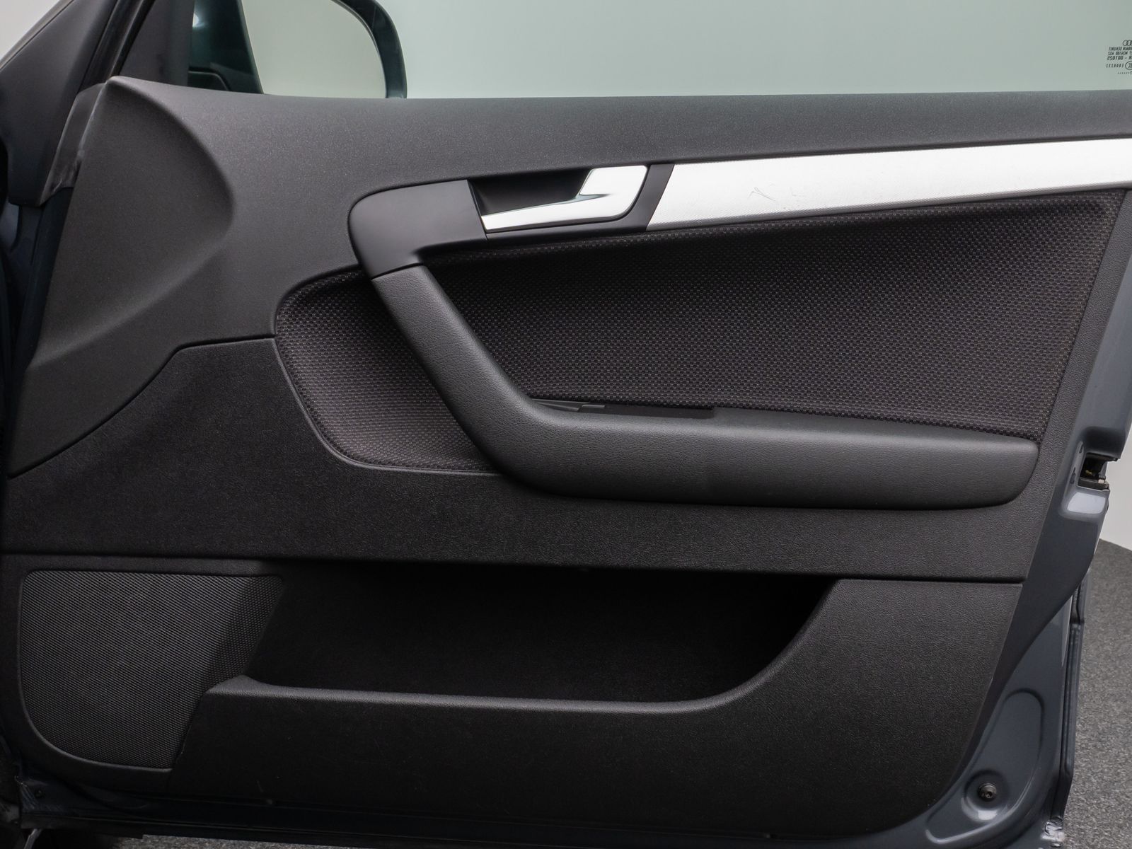 Fahrzeugabbildung Audi A3 Sportback 1.6 FSI Ambiente Sitzhzg PDC Xenon