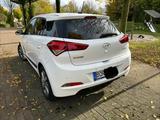 Hyundai i20 1.2 62kW YES! Plus CAM PDC SHZ KLIMA NAVI  - Hyundai i20 YES!-Plus